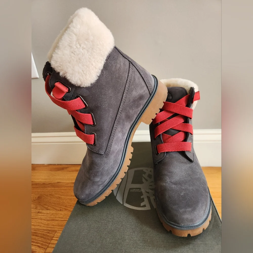 Timberland Women's Jayne Grey Nubuck Boots, Size 9